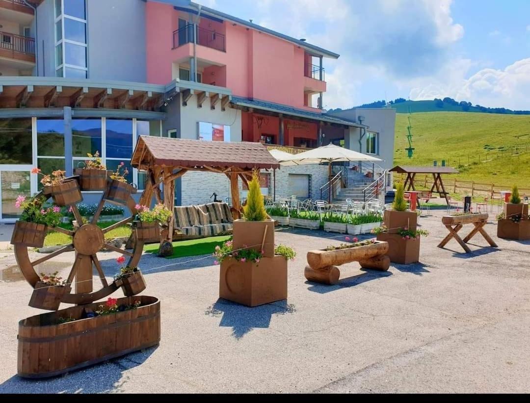 Hotel Sole Del Baldo Brentonico Zewnętrze zdjęcie